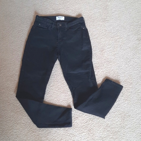 Denizen from Levi's Denim - Womens Levi's Denizen High Rise Skinny Jeans  Size 26